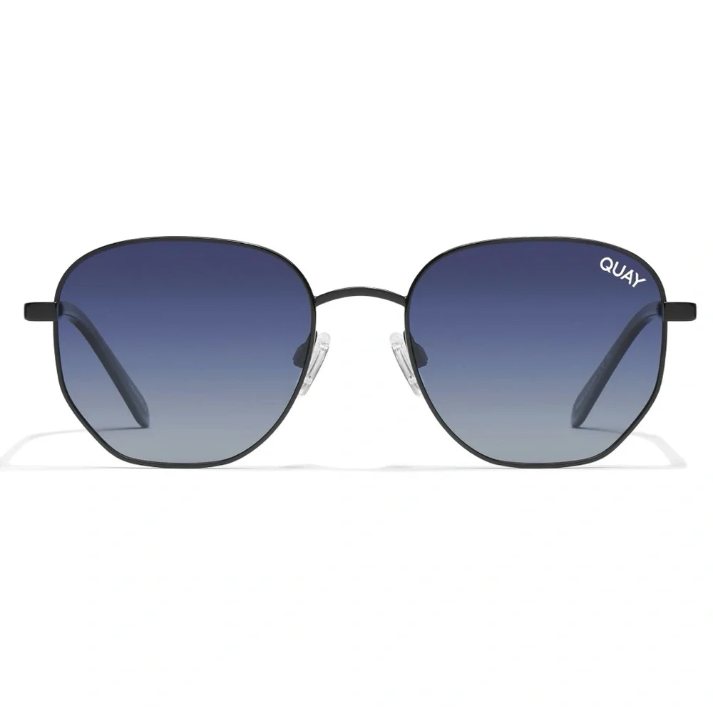 QUAY Big Time Sunglasses Polarized Black Frame Navy Lenses Round NWT